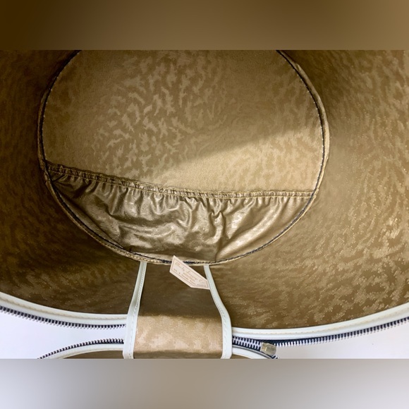 1950s Vintage Blondy Glossy Patent Black Zippered Handled Hat Box - Picture 16 of 16